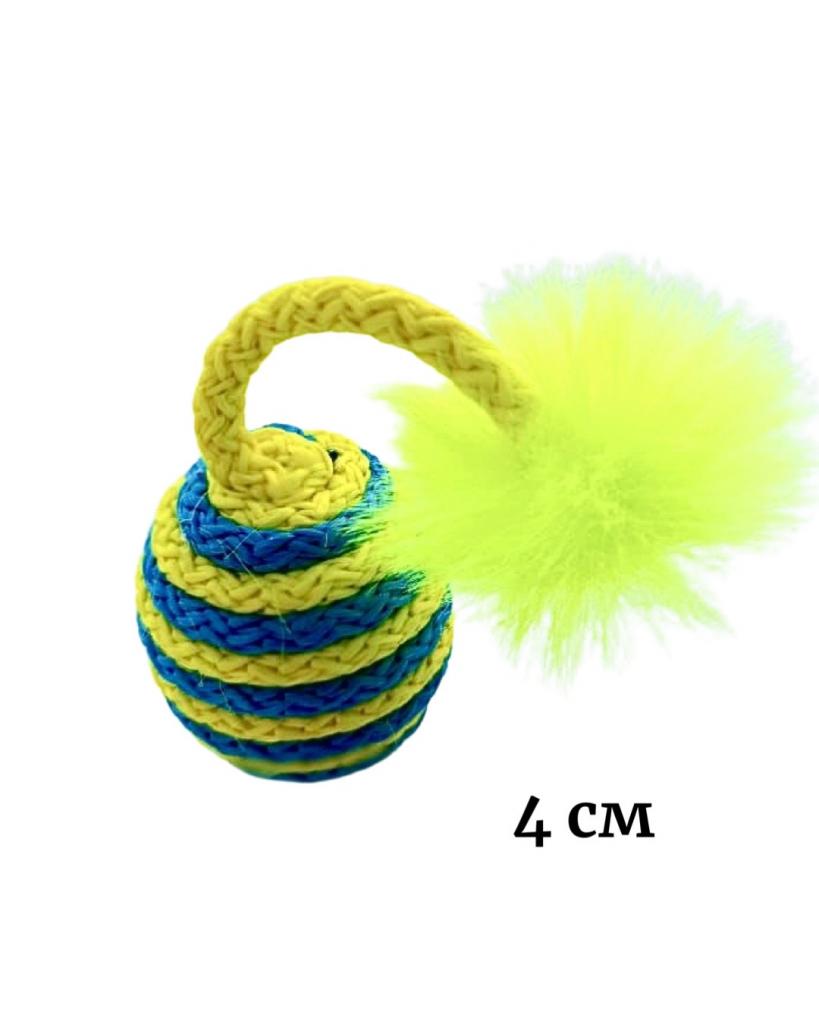 Игрушка для кошек мячик полосатый с хвостиком 1 шт